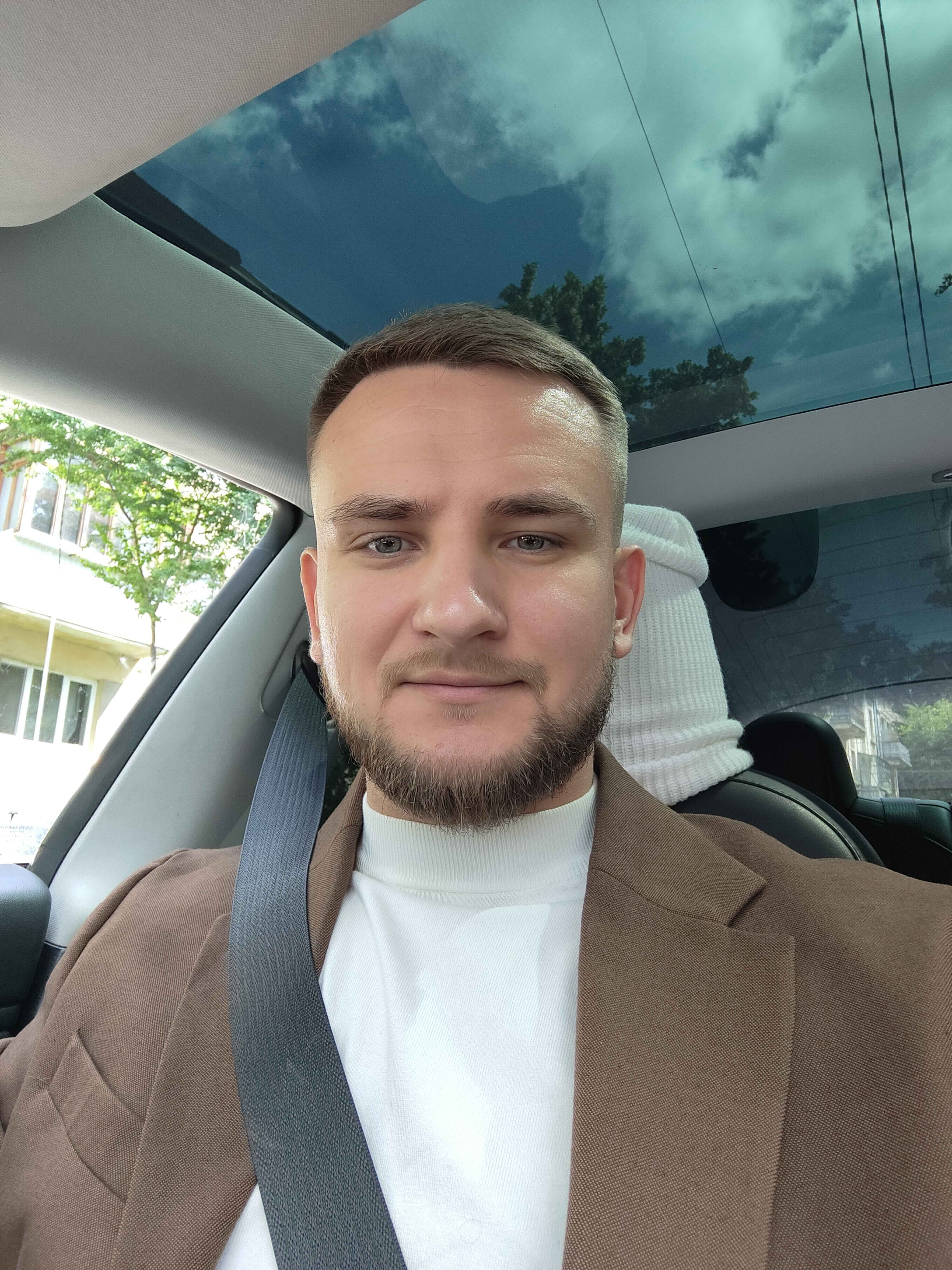 Данило Павенко - Засновник